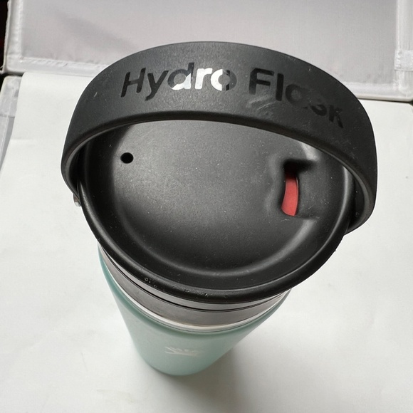 Hydro flask 20 oz Wide Flex Sip Lid Alpine Green Dated 2020 - Picture 3 of 10